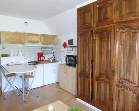 La Charbonniere Apartment